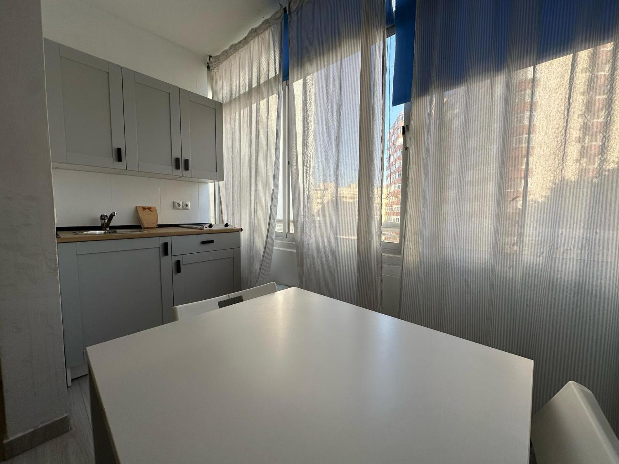 Апартаменты Cg131 - Centro 50 Metros, Playa 650 Metros, Wifi, Fire Stick Amazon Торремолинос Экстерьер фото