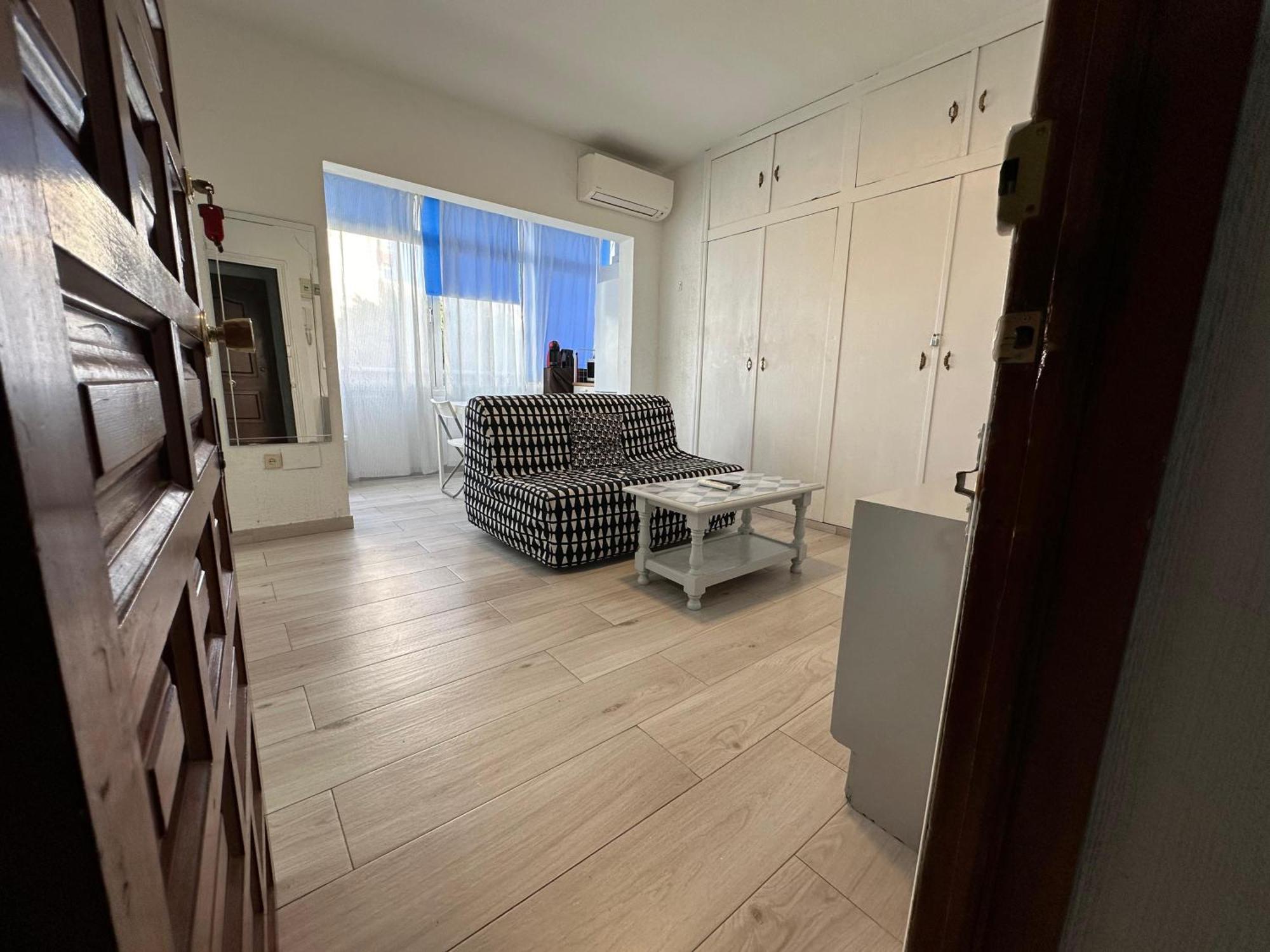 Апартаменты Cg131 - Centro 50 Metros, Playa 650 Metros, Wifi, Fire Stick Amazon Торремолинос Экстерьер фото