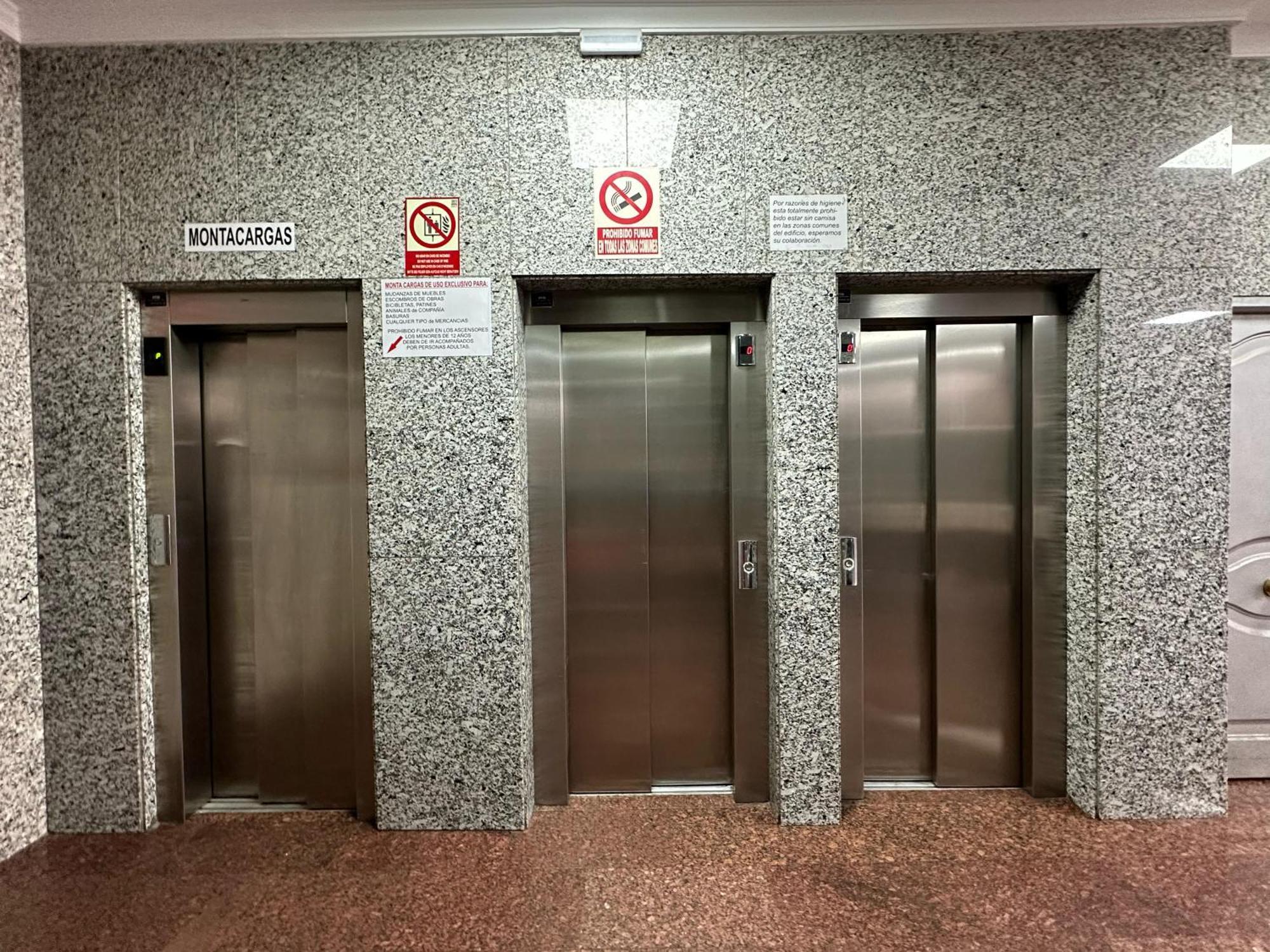 Апартаменты Cg131 - Centro 50 Metros, Playa 650 Metros, Wifi, Fire Stick Amazon Торремолинос Экстерьер фото